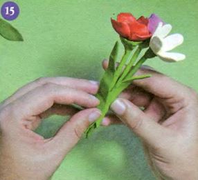 Букет цветов из пластилина