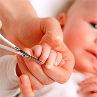 Уход за ногтями новорожденного ребенка